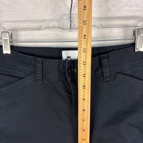 Nike SB Skateboarding Chino Pants Mens 32 M Black Loose Fit Stretch Skater City - Picture 3 of 10